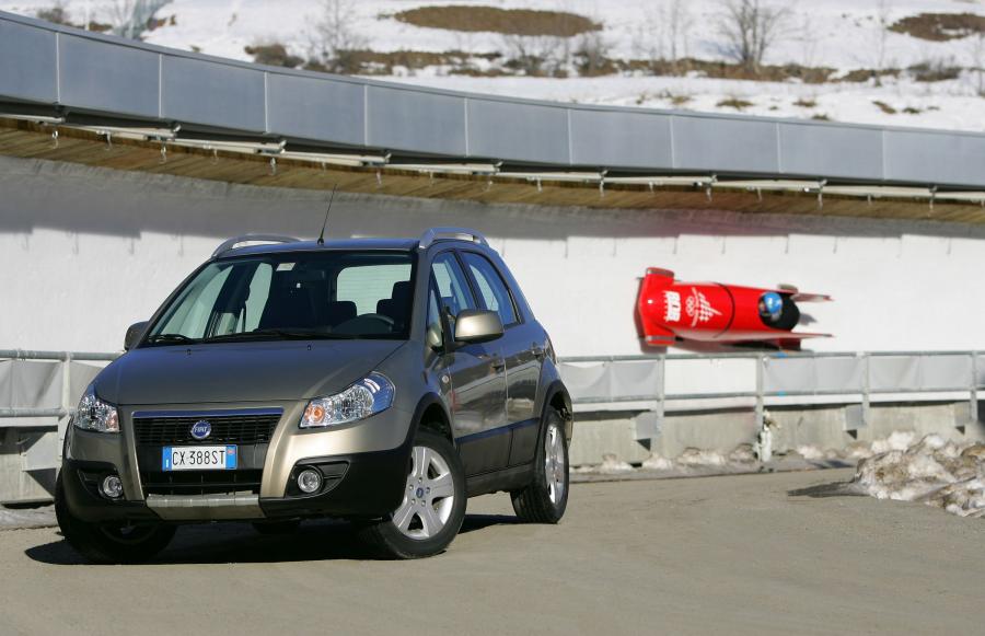  Fiat Sedici (189) 2006 года  (фото 82 из 137)
